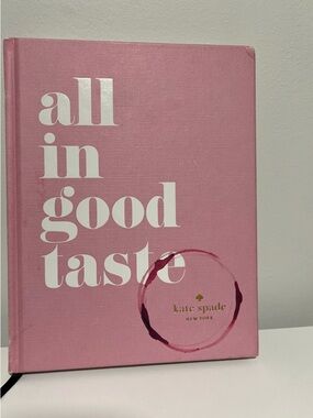 Kate Spade book🌺